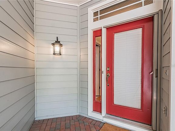 2nd image of 2825 Bayshore Trails Dr