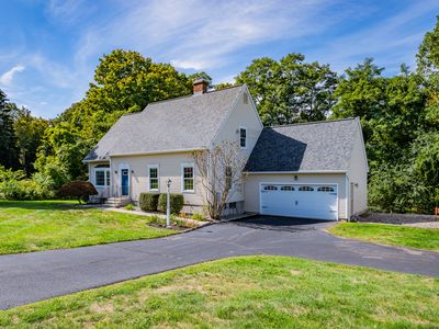 15 Chatham Fields Road, East Hampton, CT, 06424