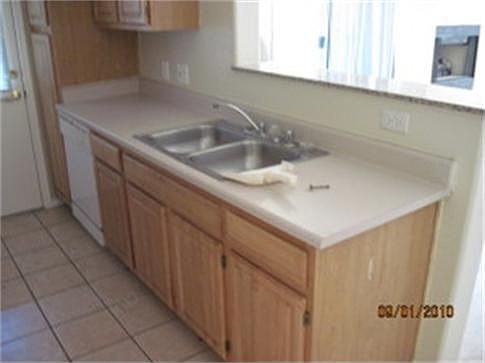 4th image of 2929 W Yorkshire Dr Unit 2105