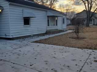 400 S 18th St, Herrin, IL 62948