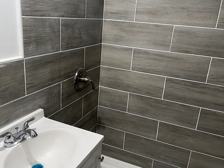 158 Pierre Ave #2 — Photo 3