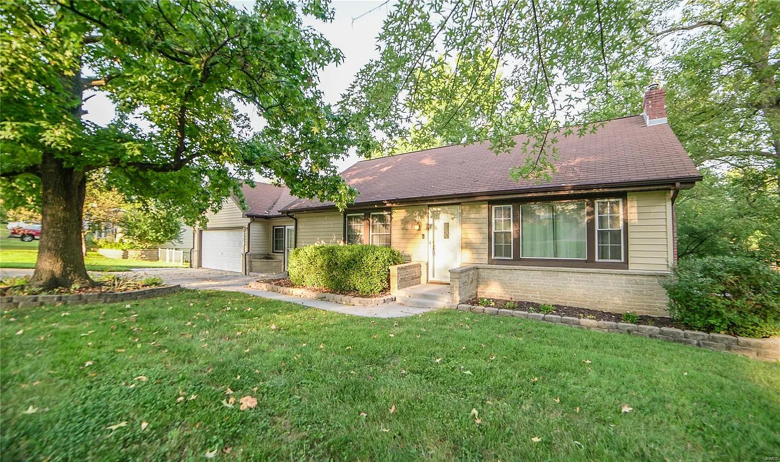 118 Lock Dr photo 1