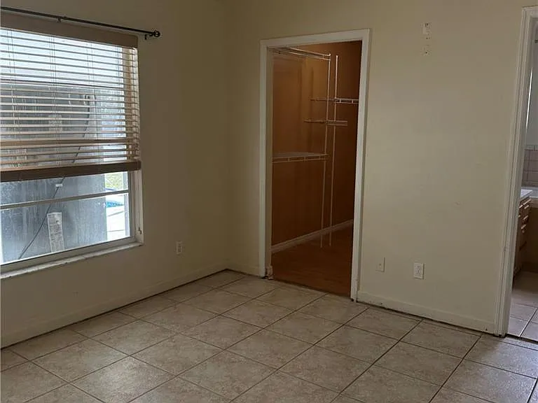 706 Arianne Ct — Photo 10