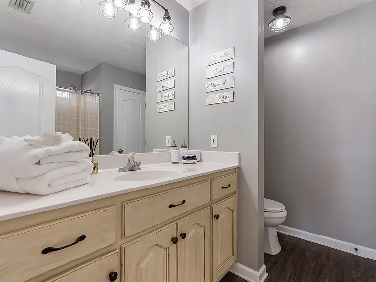 416 Brady Way — Photo 43