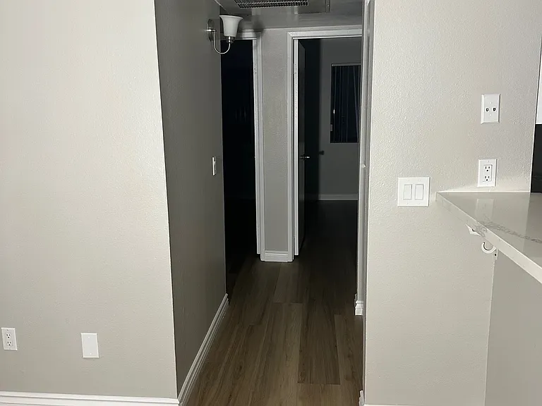 13750 Vanowen St #3 — Photo 8