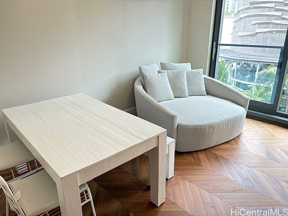 5th image of 1108 Auahi St #411