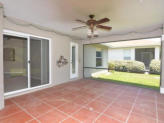 4th image of 988 Big Oaks Dr