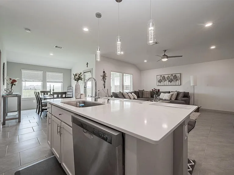 28955 Yulee Mill Dr — Photo 4