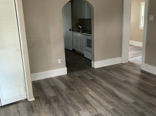 754 S 2nd St, Frankfort, IN 46041