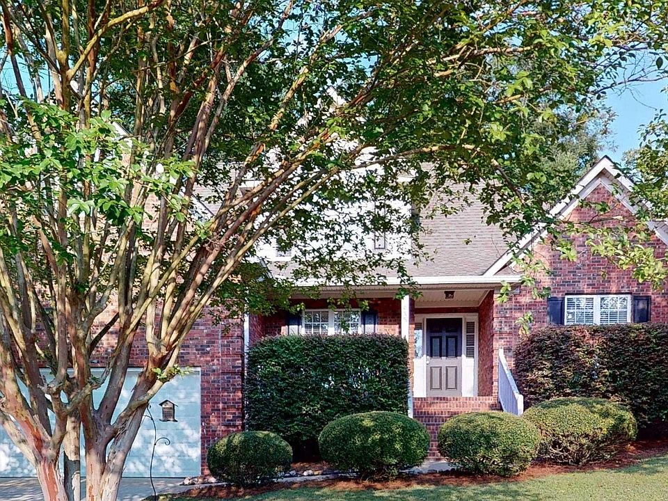 1st image of 615 Staffwood Dr