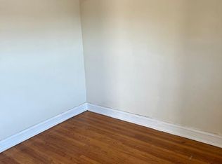 1740 E 73rd St #3, Chicago, IL 60649