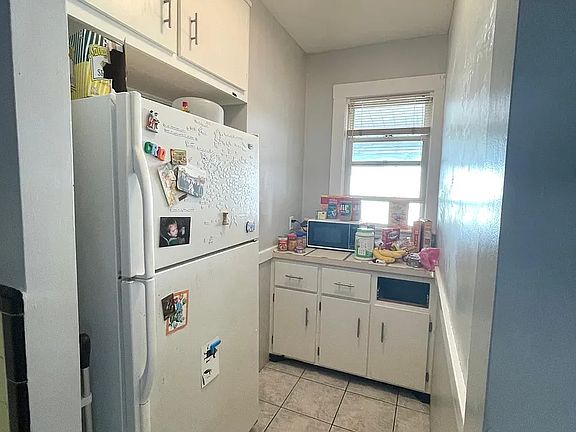 2nd image of 62 Frederick Ave #1