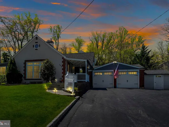 308 Farview Ave, Newtown Square, PA 19073