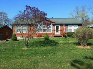 605 Belshe Ave, Willow Springs, MO 65793