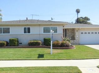 221 S Castle Cir, Orange, CA 92868