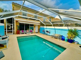 6186 Towncenter Cir, Naples, FL 34119