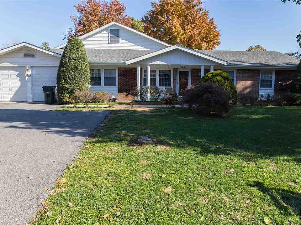1st image of 1224 Friedman Ln
