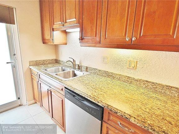 2nd image of 2020 NE 56th St APT 103
