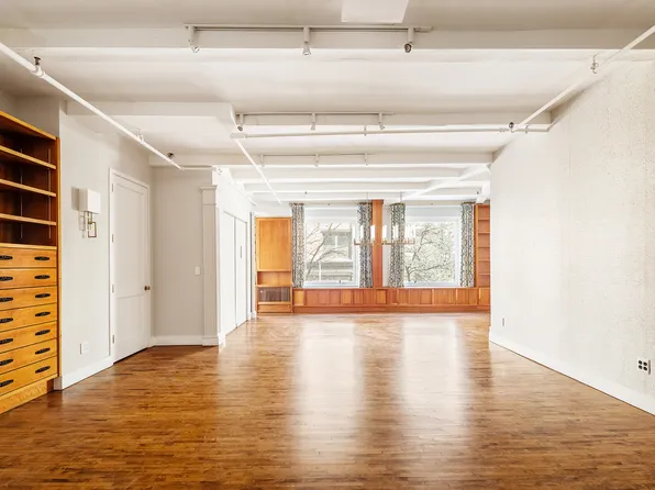 130 West 17th Street 3NORTH image 3 of 19