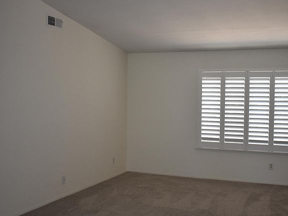 4th image of 4152 Round Valley Cir