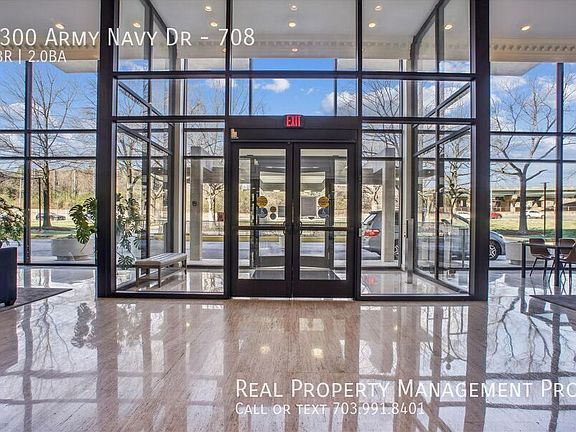 2nd image of 1300 Army Navy Dr APT 708