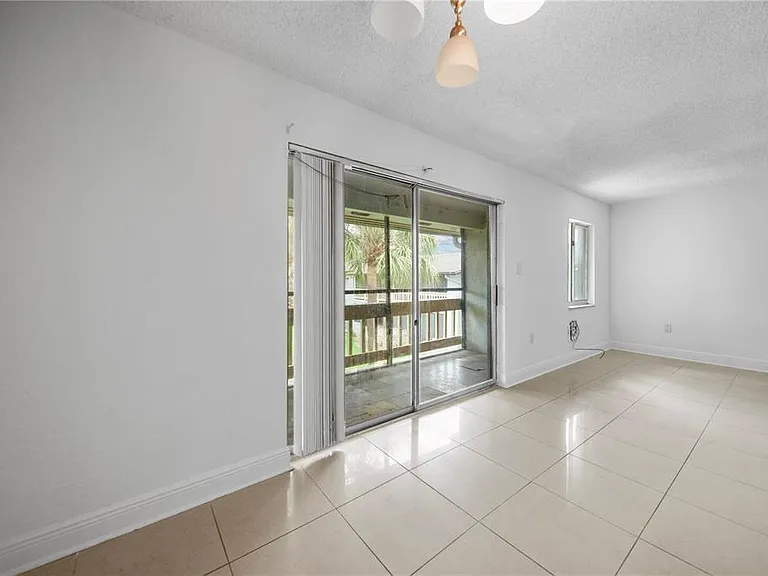4709 S Texas Ave #4709D — Photo 9