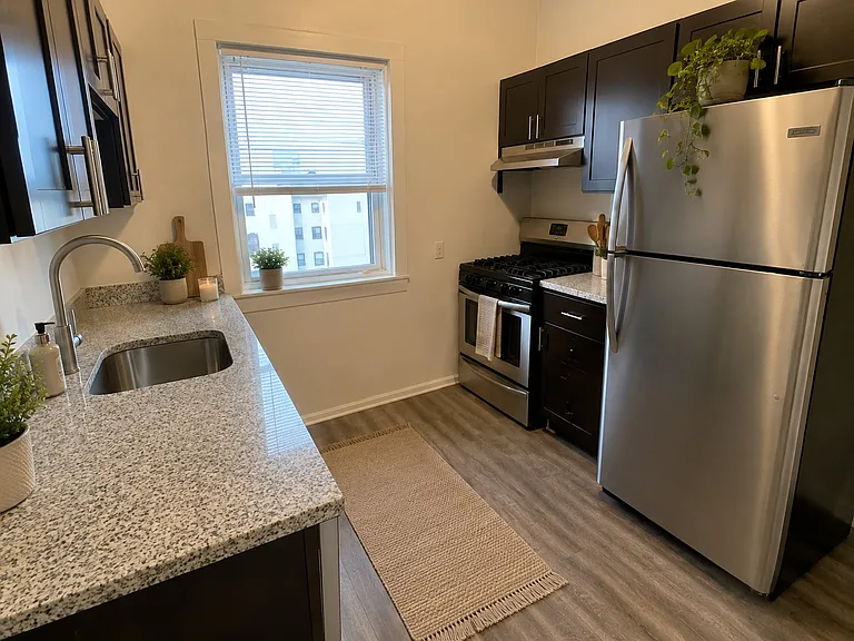 1301 Saint Paul St #6 — Photo 2