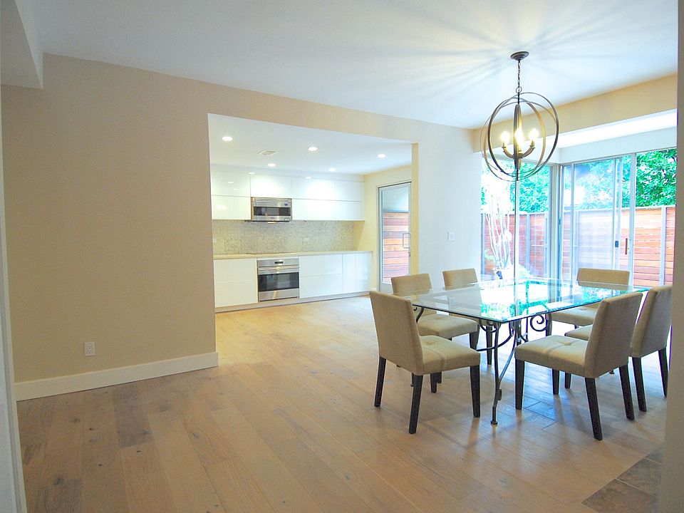 1st image of 380 S Orange Grove Blvd APT 9