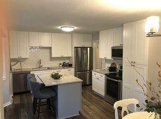 19380 Foster St, Stilwell, KS 66085