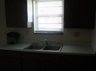 742 Demaret Dr APT 3, Columbia, MO 65202