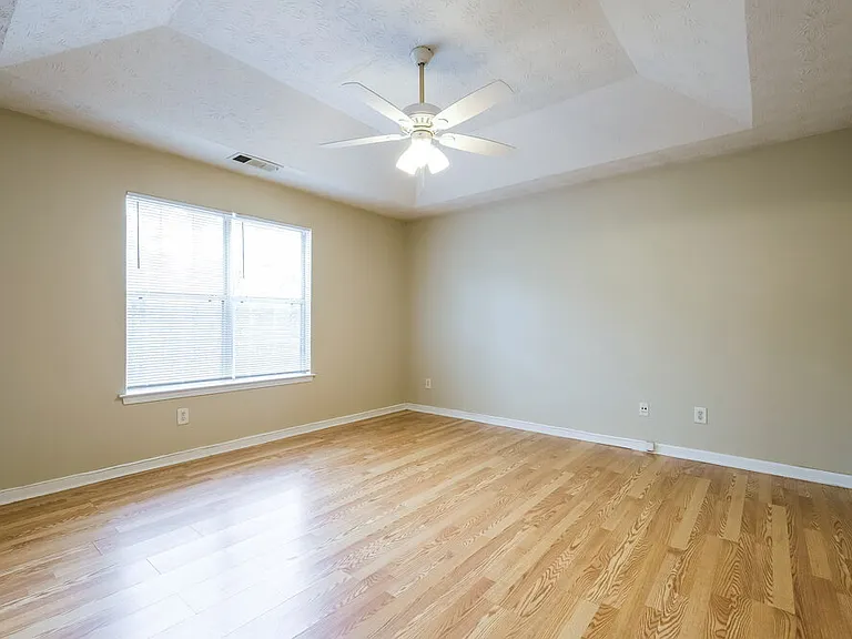 1280 Kilgore Rd — Photo 11