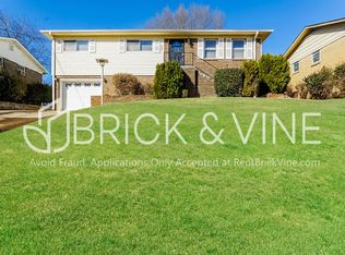 624 Old Pine Rd, Birmingham, AL 35214