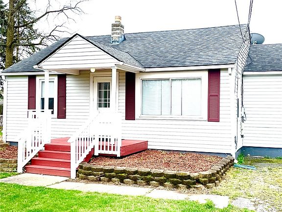 2nd image of 349 Andrews Ln
