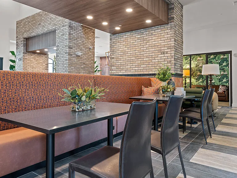 Solara Vista — Photo 26