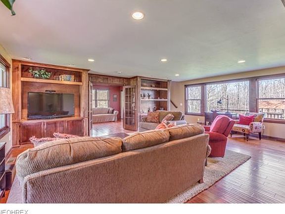 5th image of 13300 Stoney Springs Dr