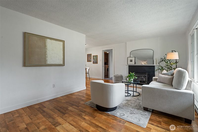 2nd image of 3029 N Bennett Street