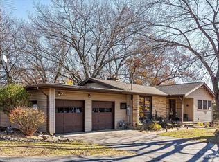 7927 S Walnut St, Dixon, IL 61021