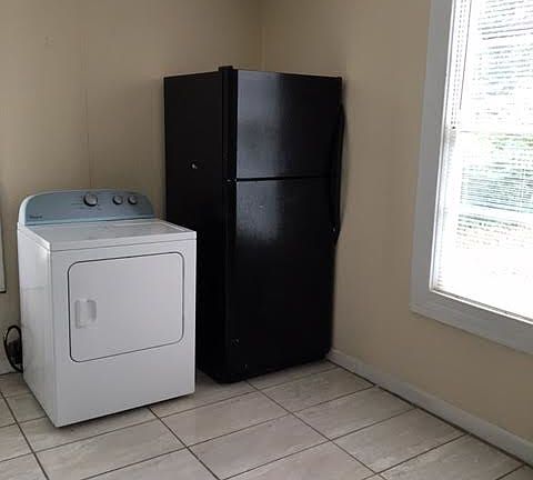 3rd image of 502 Pine Knoll Dr APT 5