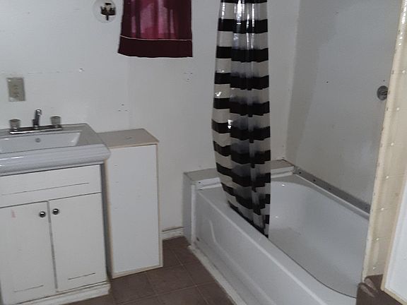 5th image of 507 1/2 Tidal St Lot 8