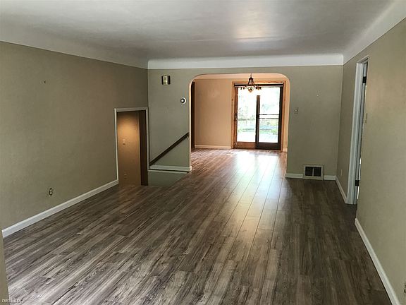 5th image of 1140 Harvard Ave