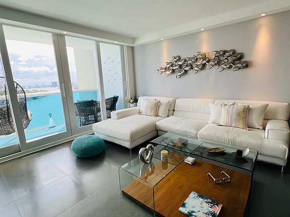 3rd image of 6770 Indian Creek Dr #Penthouse H