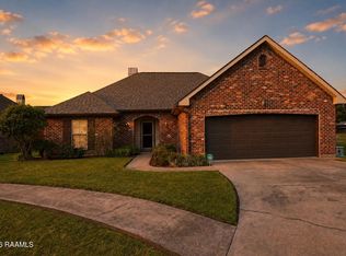 107 Seabird Cv, Carencro, LA 70520