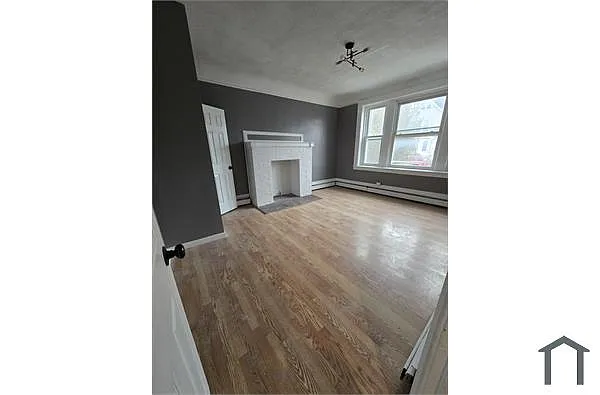 Building Photo - 721 Highland Ave #1