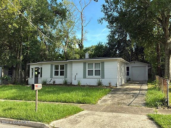 2nd image of 2536 Beaverbrook Pl