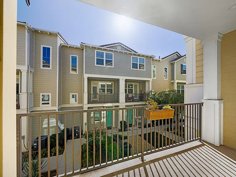 507 Sanderling Ln — Photo 23