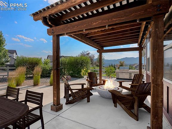 2nd image of 1073 Native Dancer Ter