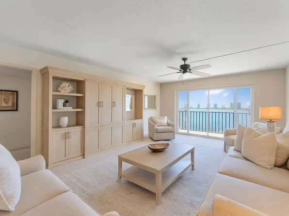801 Lake Shore Drive #505, Lake Park, FL 33403