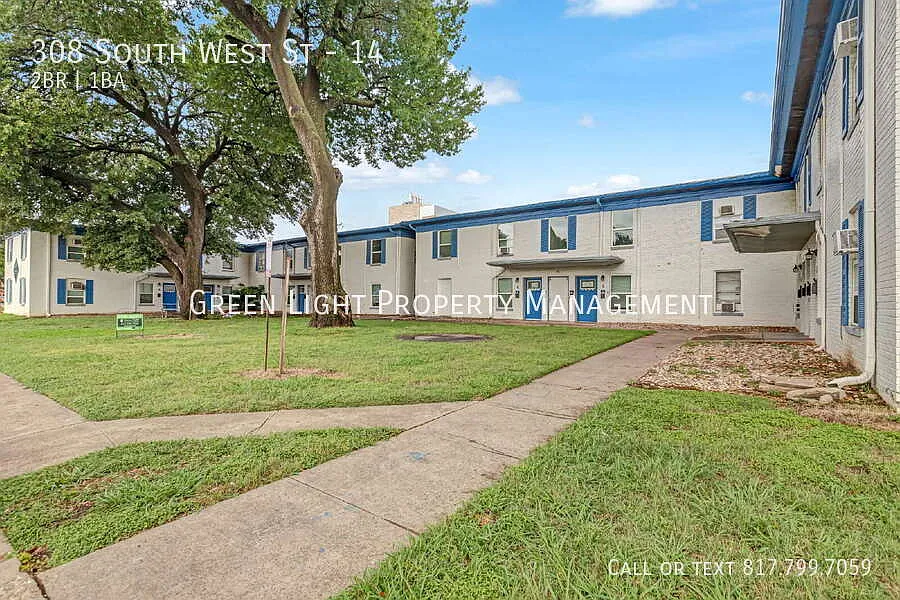 308 S West St #14