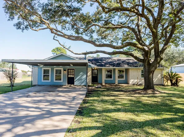 3082 County Road 536, Alvin, TX 77511