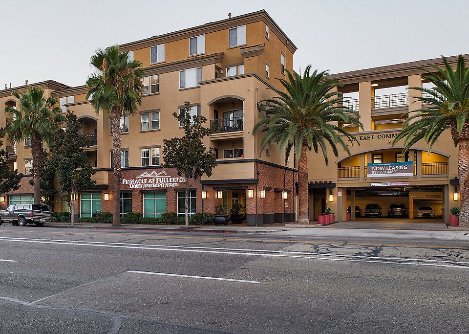 Pinnacle at Fullerton
